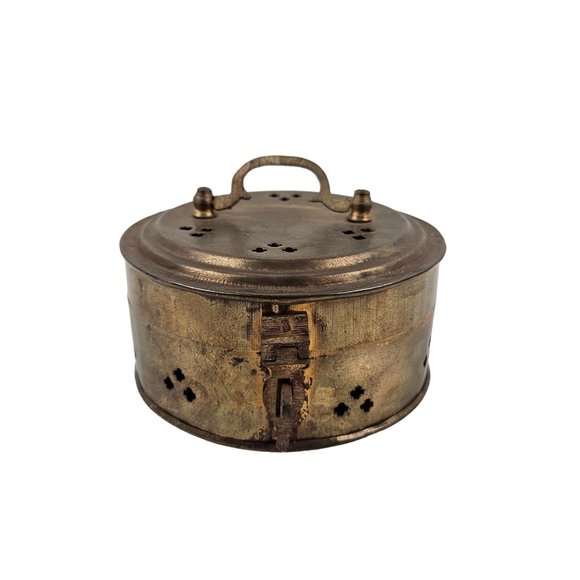 Vintage Round Cricket Keeper Box Trinket Potpourri Brass Handle Latch Lock - Picture 1 of 10